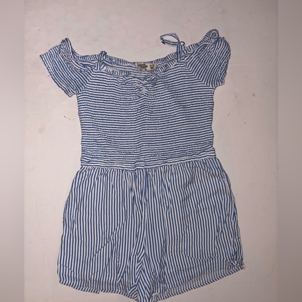 Abercrombie Kids size 9/10 romper